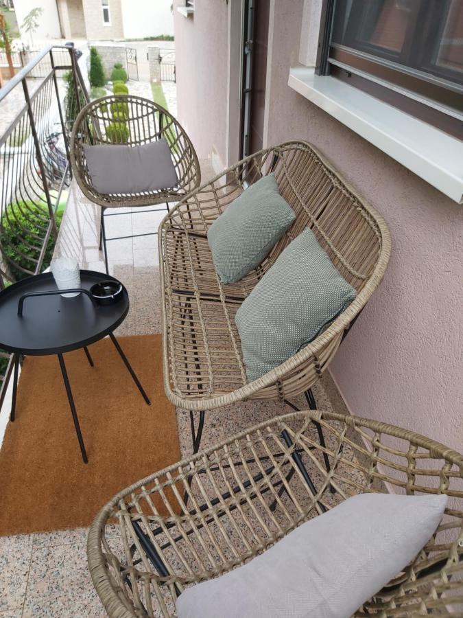 Ferienwohnung Mit 2 Schlafzimmer Oder Studio Apartment - Istrien-Fiorini 브르토니글라 외부 사진