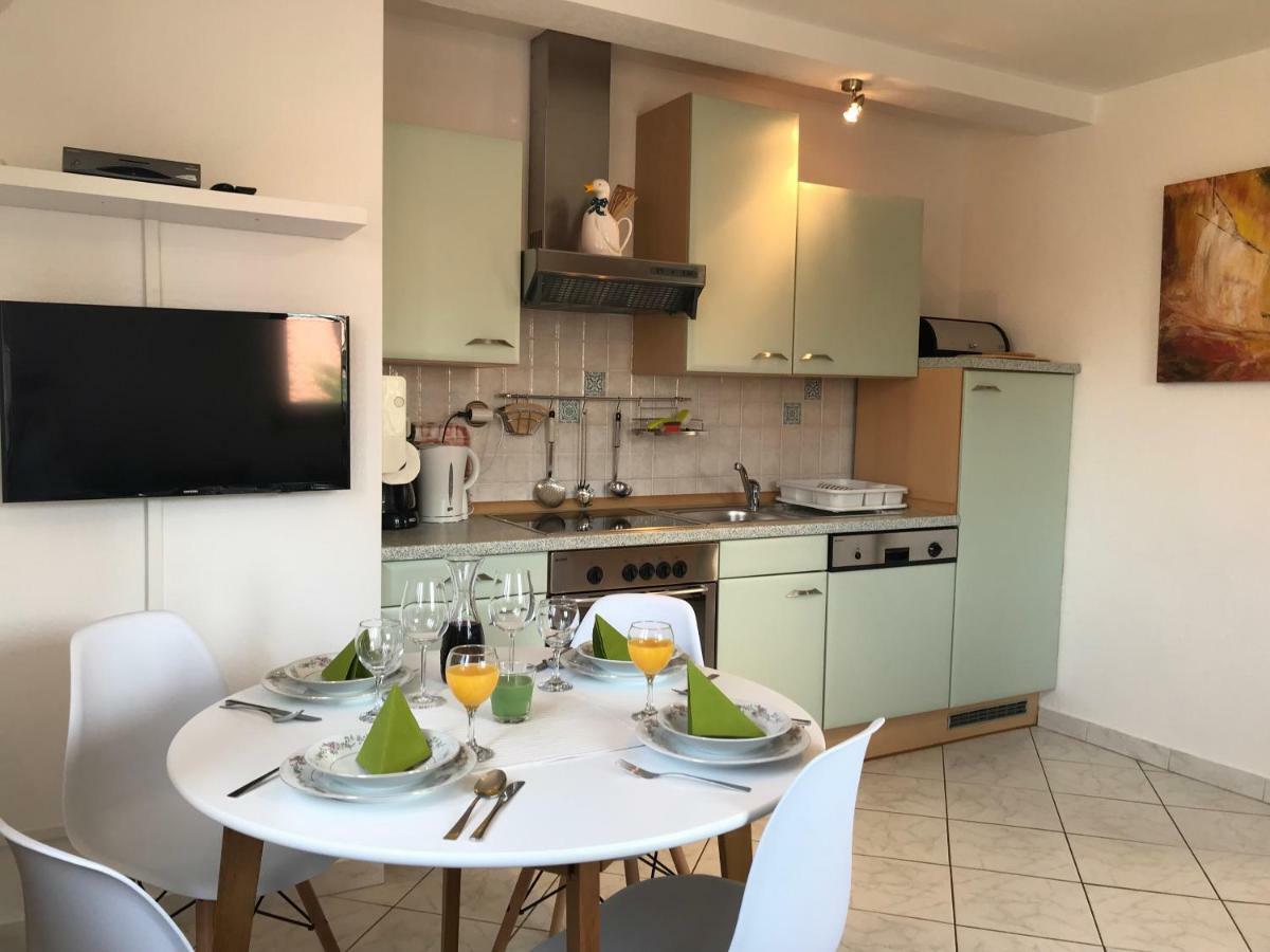 Ferienwohnung Mit 2 Schlafzimmer Oder Studio Apartment - Istrien-Fiorini 브르토니글라 외부 사진